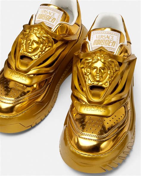 scarpe versace oro uomo|Versace Sneakers Odissea .